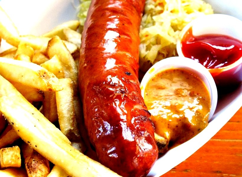 Bratwurst with French Fries (by wEnDaLicious)