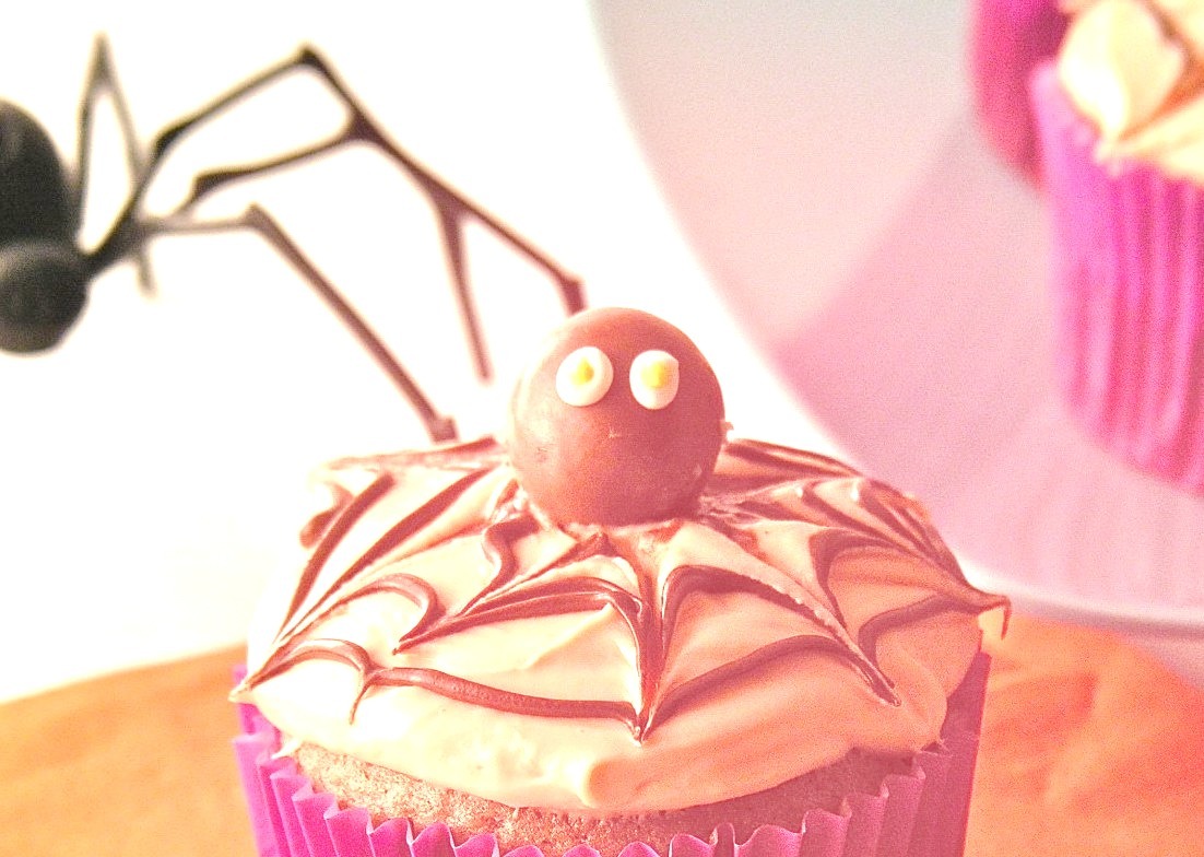 Creepy Spider Cupcakes